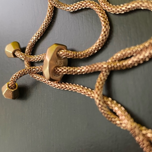 Kendra Scott Inez Long In Abalone Shell Gold Pendant Necklace - Picture 4 of 5